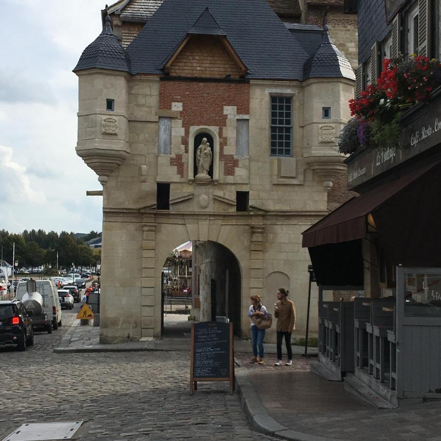 Maison Charmante Pres De Sainte Catherine Villa Honfleur Exterior photo