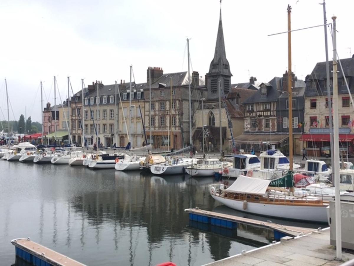 Maison Charmante Pres De Sainte Catherine Villa Honfleur Exterior photo